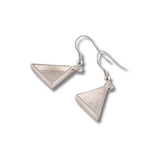 CE95207_1200 Cernit Sterling Silver Earrings – Triangle (26 × 17 × 19mm)